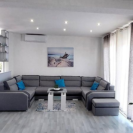 Luna Apartments Башка-Вода Экстерьер фото