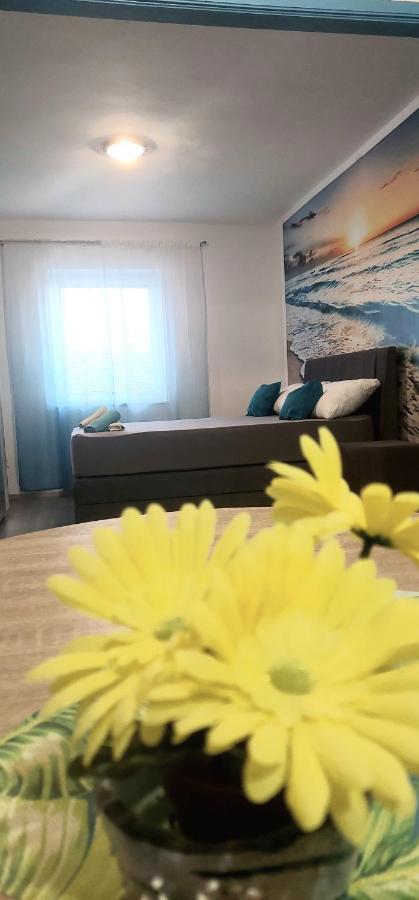 Luna Apartments Башка-Вода Экстерьер фото